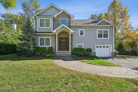 26 Cobblewood Rd, Livingston, NJ 07039