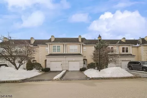 8005 Brittany Dr #8005, Wayne, NJ 07470