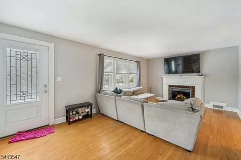 177 Chestnut Dr, Wayne, NJ 07470 photo 18