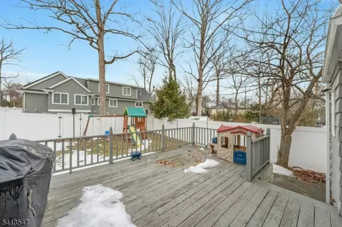 177 Chestnut Dr, Wayne, NJ 07470 photo 25