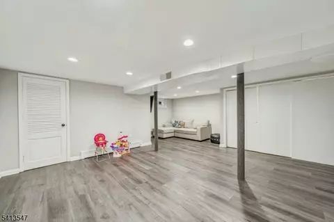177 Chestnut Dr, Wayne, NJ 07470 photo 19