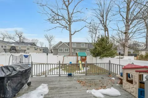 177 Chestnut Dr, Wayne, NJ 07470 photo 24