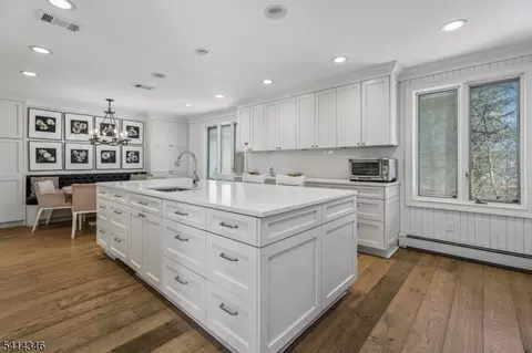12 Dale Dr, West Orange, NJ 07052