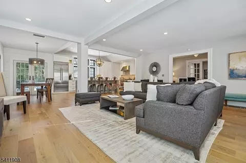 69 Elm St, Summit, NJ 07901 photo 8