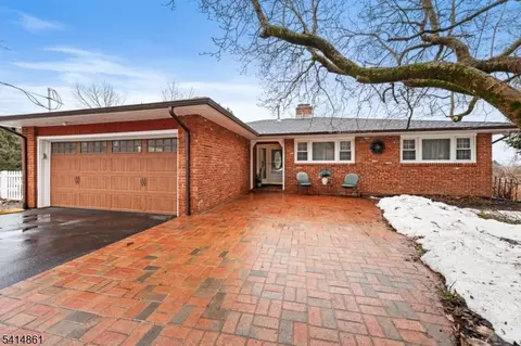 229 Hockenbury Rd, Hillsborough, NJ 08844