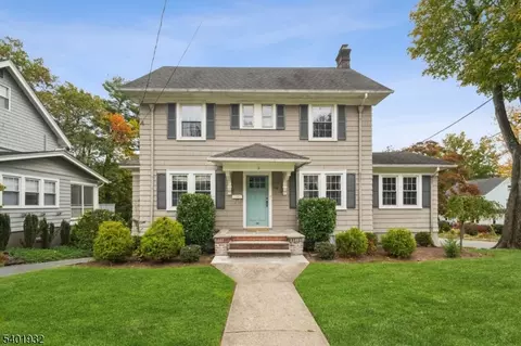 448 Ridgewood Rd, Maplewood, NJ 07040