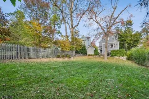 84 Cedar St, Millburn, NJ 07041 photo 40