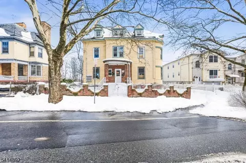 42-46 Mount Prospect Pl, Newark, NJ 07104