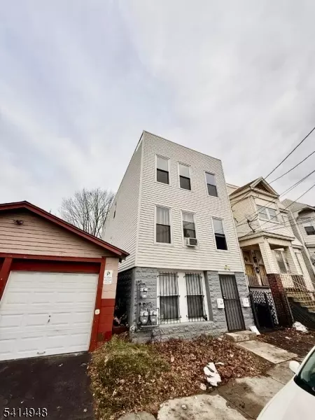 52 Montrose Ter, Irvington, NJ 07111