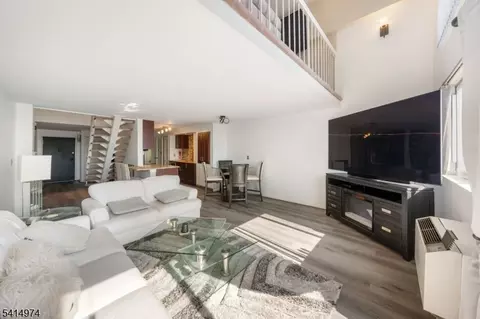 40 Fayette St #64, Perth Amboy, NJ 08861