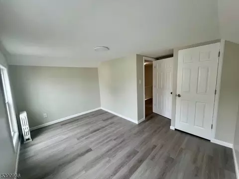 28 Harmony St, North Plainfield, NJ 07060 photo 10
