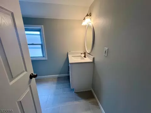 28 Harmony St, North Plainfield, NJ 07060 photo 15