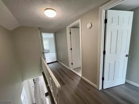 28 Harmony St, North Plainfield, NJ 07060 photo 9
