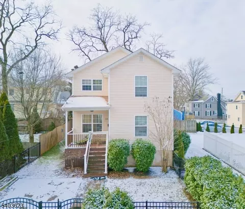 14 Amherst St, Highland Park, NJ 08904