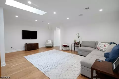 149 Hillcrest Ave, Summit, NJ 07901 photo 33