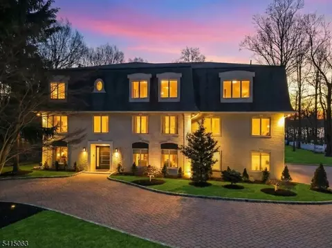 99 Ogle Rd, Old Tappan, NJ 07675