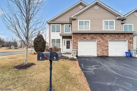1 Paine Way, Somerset, NJ 08873