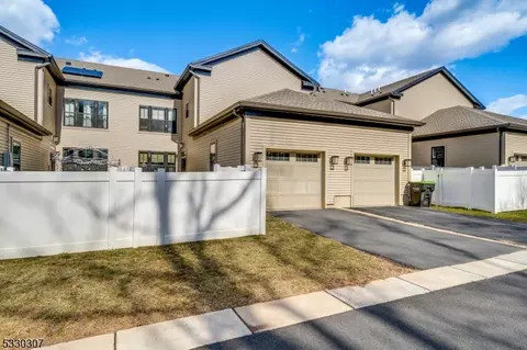 Other - 5 E Hartwick Dr, Skillman, NJ 08558 photo 7 of 8