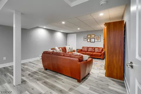 Other - 5 E Hartwick Dr, Skillman, NJ 08558 photo 2 of 8