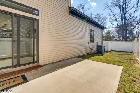 Exterior - 5 E Hartwick Dr, Skillman, NJ 08558 photo 1 of 5