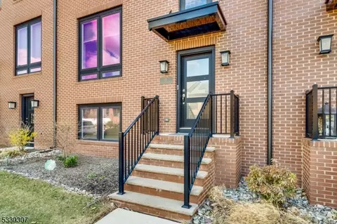 Exterior - 5 E Hartwick Dr, Skillman, NJ 08558 photo 5 of 5