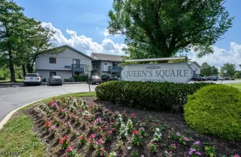 20-119 Delar Pkwy, Franklin Park, NJ 08823