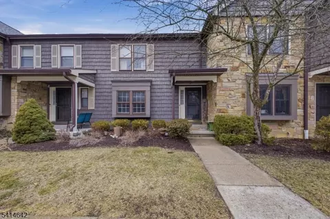 41 Purple Martin Dr, Hackettstown, NJ 07840