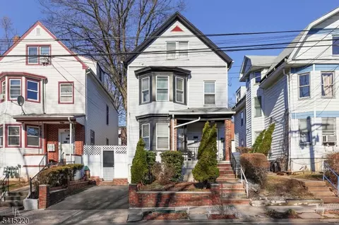 478 Walnut St, Elizabeth, NJ 07201