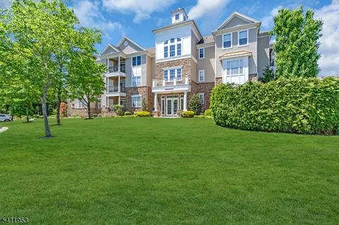 1103 Enclave Cir #1103, Somerset, NJ 08873