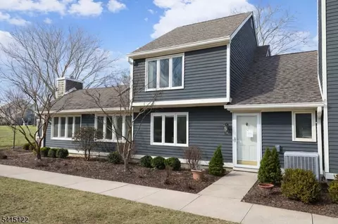110 Village Dr, Basking Ridge, NJ 07920