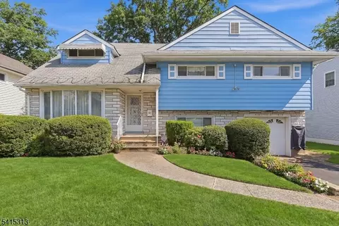 137 Voorhees St, Teaneck, NJ 07666