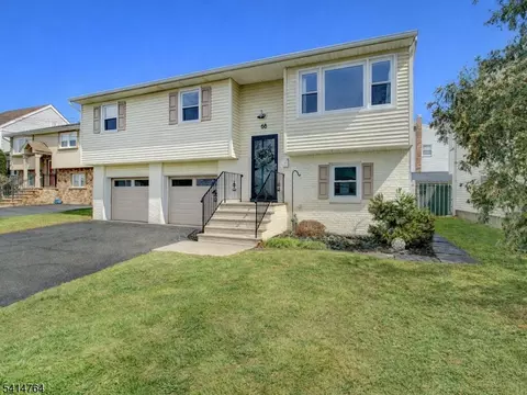 68 Arthur Ter, Kenilworth, NJ 07033