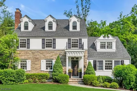 166 Washington Ave, Chatham, NJ 07928