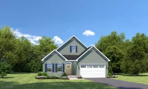 13 Thomas Knoll Blvd, Port Murray, NJ 07865