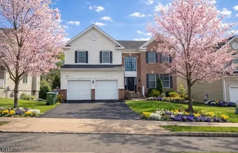 40 Helms Mill Rd, Hackettstown, NJ 07840