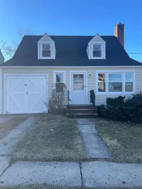 9 Pierson St, Bloomfield, NJ 07003
