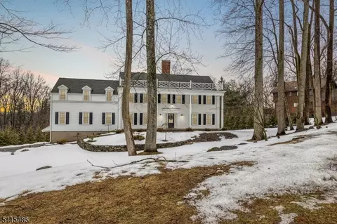 42 Mockingbird, Hackettstown, NJ 07840 photo 2