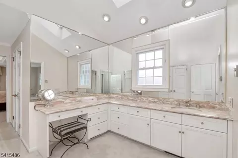 42 Mockingbird, Hackettstown, NJ 07840 photo 32