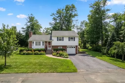 15 Walnut St, Chatham, NJ 07928