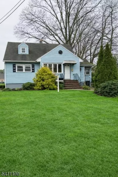 101 N 13th St, Kenilworth, NJ 07033