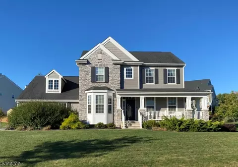 3 Paetzell Farm Rd, Milford, NJ 08848