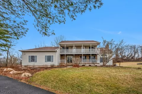 423 Wertsville Rd, Flemington, NJ 08822