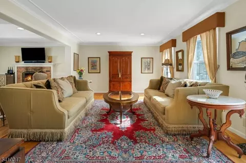115 Berkeley Cir, Basking Ridge, NJ 07920 photo 5