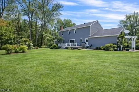 115 Berkeley Cir, Basking Ridge, NJ 07920 photo 33