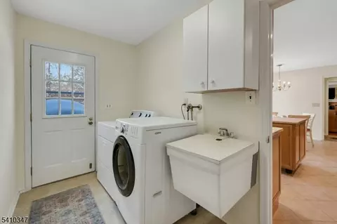 115 Berkeley Cir, Basking Ridge, NJ 07920 photo 15