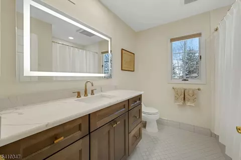 115 Berkeley Cir, Basking Ridge, NJ 07920 photo 28