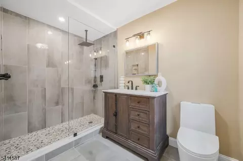 10 Winonah Ave, Wayne, NJ 07470 photo 22