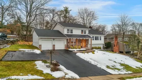 10 Winonah Ave, Wayne, NJ 07470 photo 2