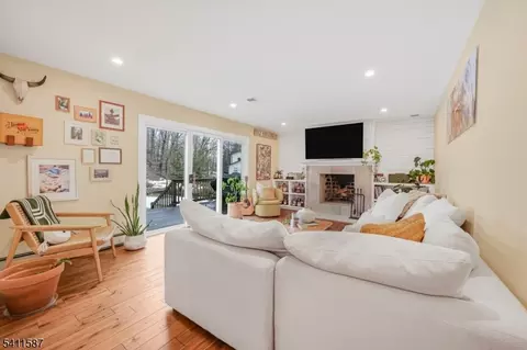 10 Winonah Ave, Wayne, NJ 07470 photo 11