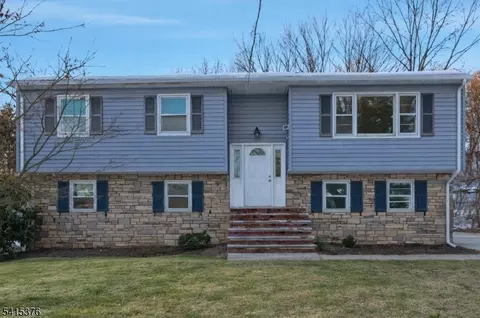 6 Brookside Ave, Hackettstown, NJ 07840 photo 2